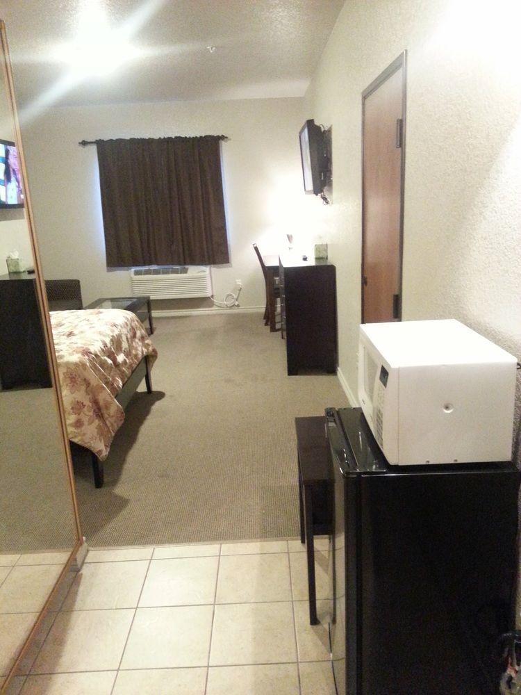 Premium Inn And Suites Killeen Exterior foto